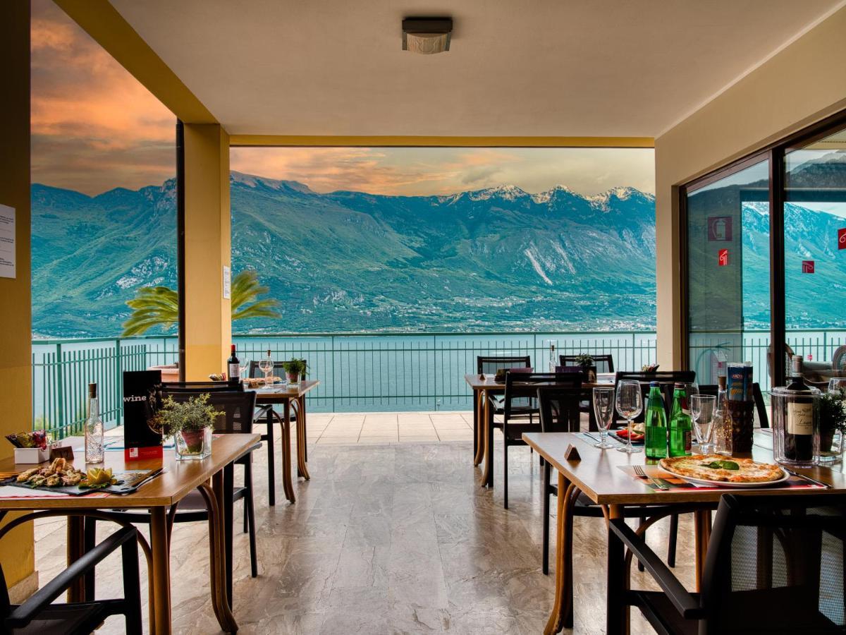 Hotel San Pietro Limone sul Garda Exterior photo